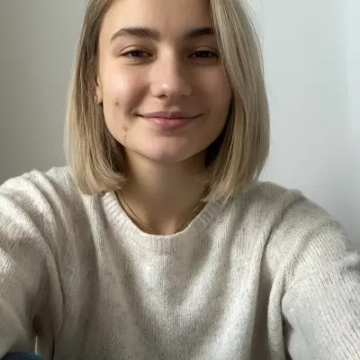 Яна