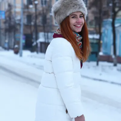 Камилла, 30