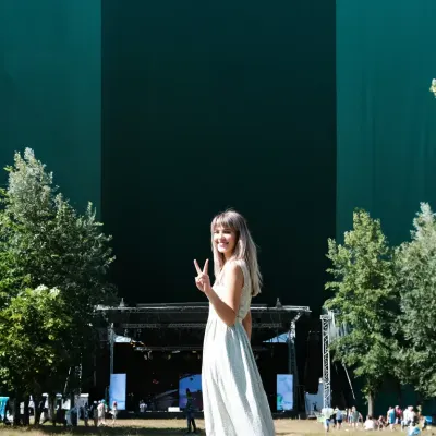 Аня